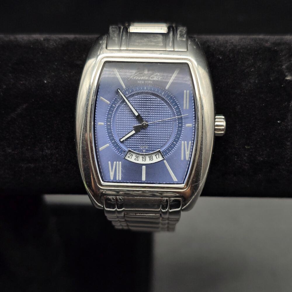 Kenneth Cole Men's Watch SIlver Tone Blue WORKS